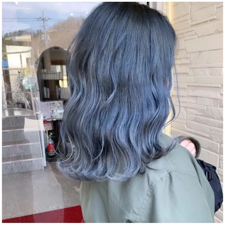 シアアッシュグレー　ブリーチ回数別style