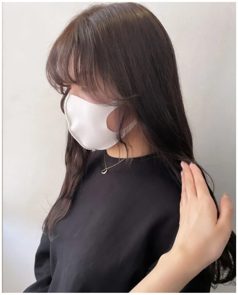 小顔効果抜群！！フェザーバング